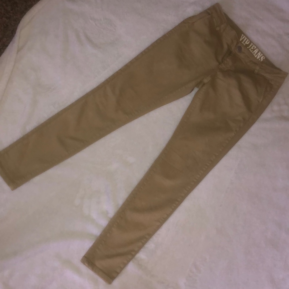 Stretchy kaki pants